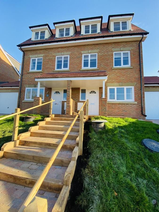 Family Home In Seaside Town Hastings Exterior foto